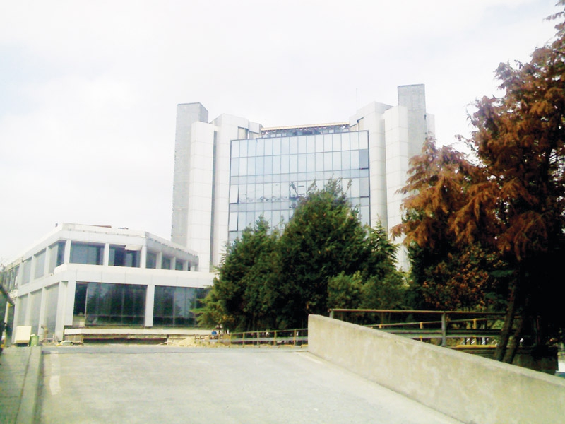 Deva İlac Head Office Building